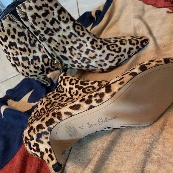Sam Edelman cheetah booties - Picture 1 of 1